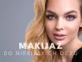 Olśniewający makijaż na wesele dla niebieskich oczu. Delikatne cienie podkreślają tęczówki, a róż na policzkach dodaje świeżości.